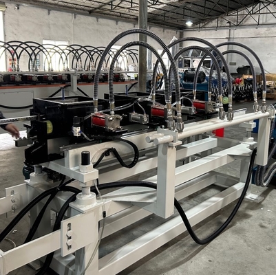 Galvanizado aço leve Keel sistema de teto suspenso T Grade Rolling Forming Machine