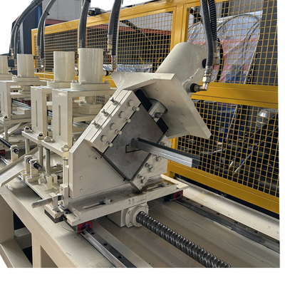 Máquina de rolamento de perfis metálicos para revestimento de paredes e tetos para o mercado dos EUA