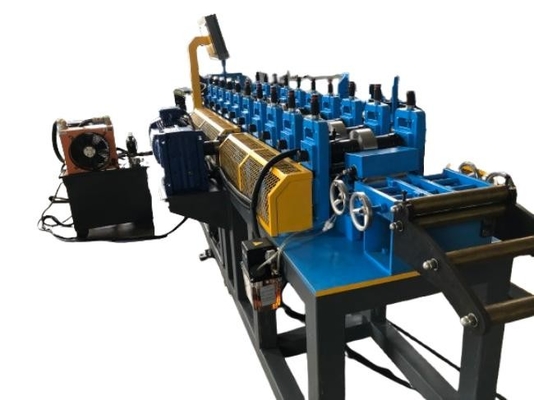 Máquina de moldagem de rolos para parede e teto resistente e durável