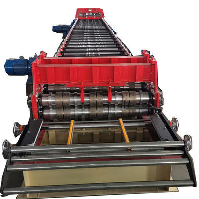 Máquina de moldagem de rolos de telhado de metal de alta eficiência com potência de motor principal de 3x11kw