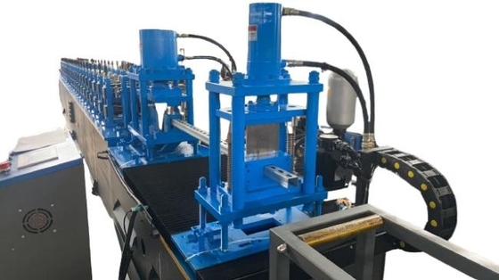 Máquina de moldagem de rolos de purlins solares C40-C160