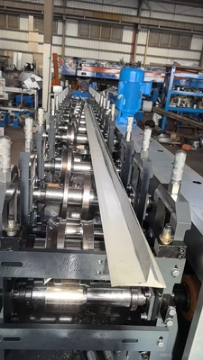 Máquina de moldagem de rolos de corte para aço e alumínio com capacidades de espessura de 30 a 16 gauge