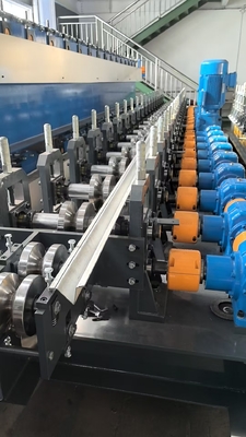 Máquina de moldagem de rolos de corte para aço e alumínio com capacidades de espessura de 30 a 16 gauge