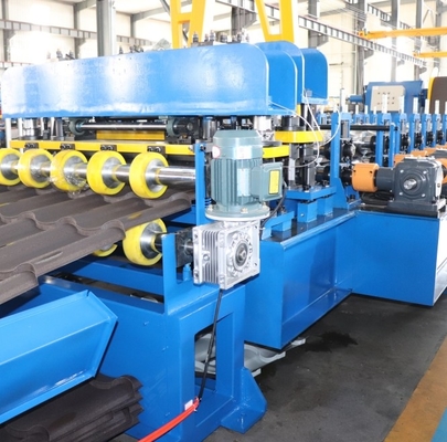 Máquina de laminar painéis de telhado de telhas vidradas