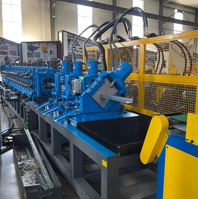 Máquina de conformação por rolo de perfis de montantes e guias para drywall 70m/min totalmente automática